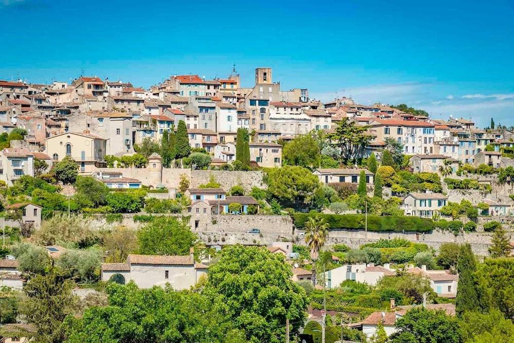 La Tour Carree - Grasse Sud Hotel Peymeinade Exterior photo